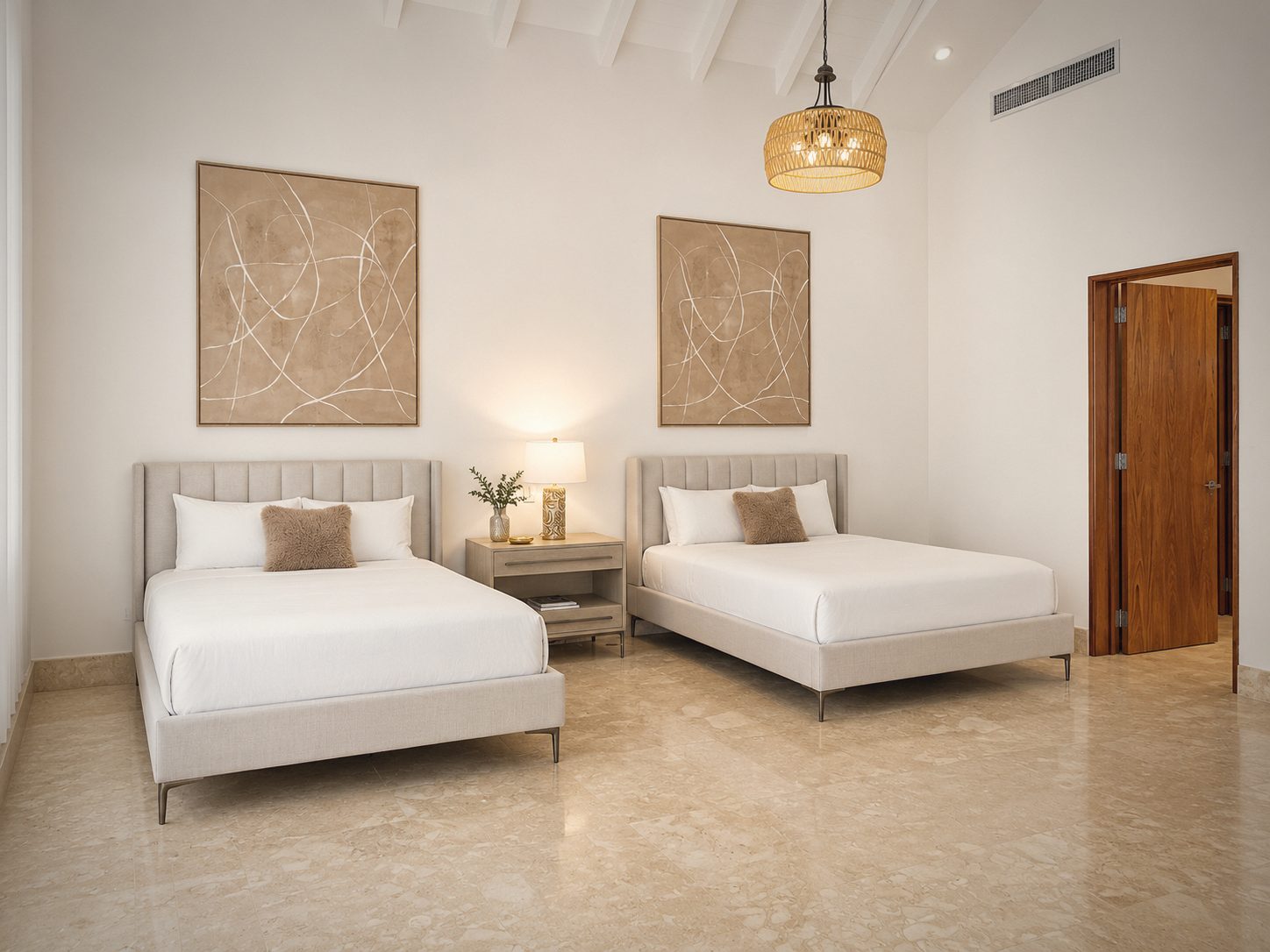A twin room under the beams, Villa Aurelia, Casa de Campo