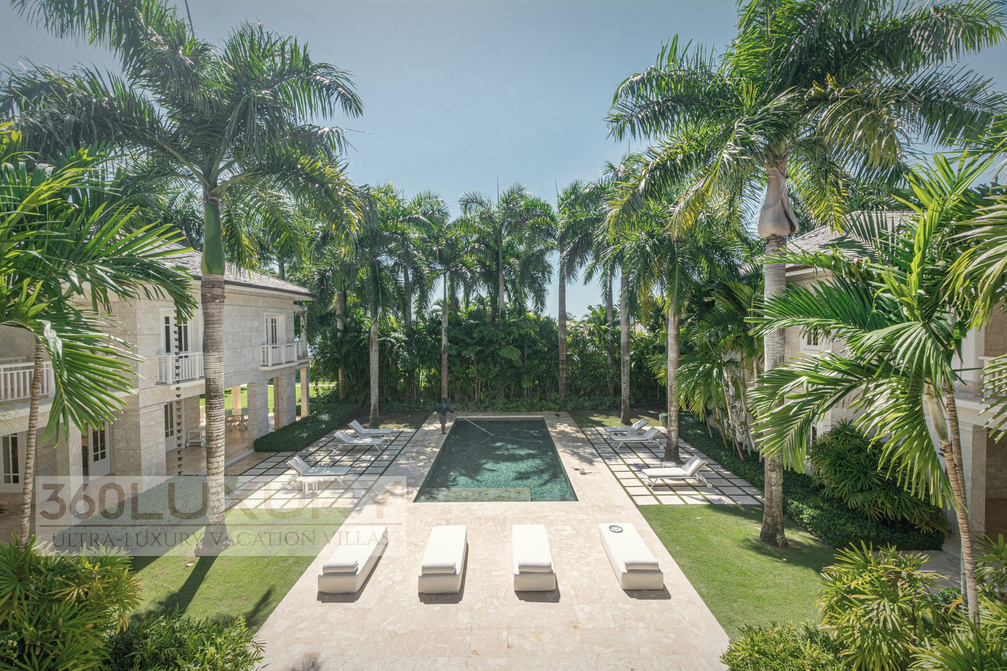The courtyard from above, Villa Bellarive, Casa de Campo