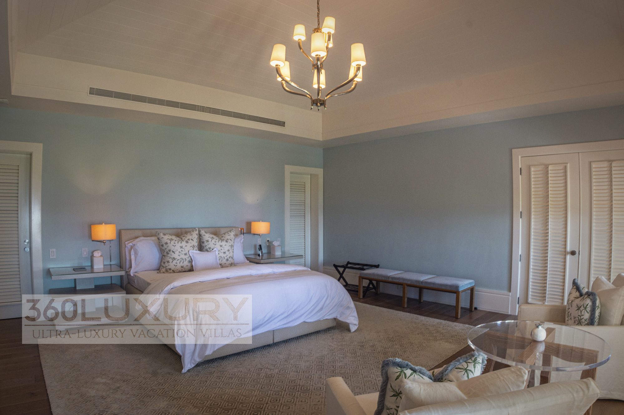 The same room, towards the wardrobes, Villa Bellarive, Casa de Campo